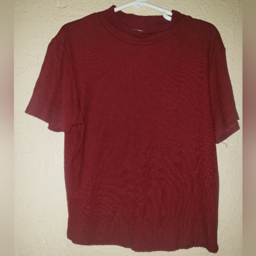 Destined Red Ribbed Top Med.